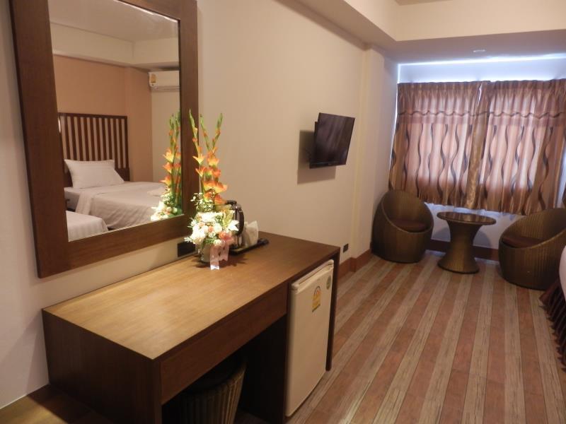 โอโย 120 Ja สยาม ซิตี้ โฮเต็ล Hotel Pattaya ภายนอก รูปภาพ