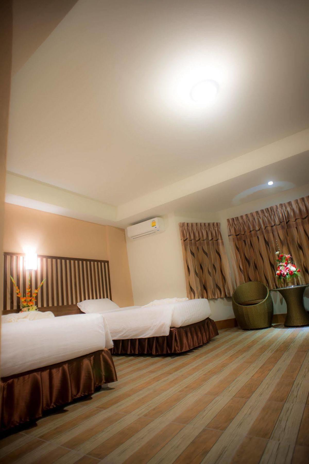 โอโย 120 Ja สยาม ซิตี้ โฮเต็ล Hotel Pattaya ภายนอก รูปภาพ